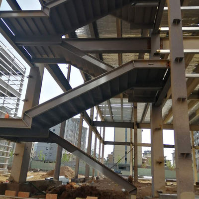 Weather Resistant Steel Structure with Versatile Rock Wool Roof Cladding and Customizable Size