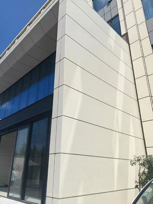 Individuelle Aws D1.1 Standardvorgefertigte Stahllagergebäude Umweltfreundlich