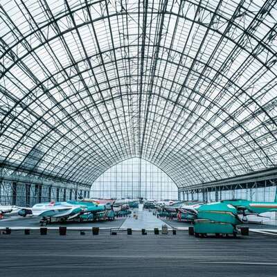 Vorgefertigte Stahlkonstruktionslager mit warmgepolstertem galvanisiertem Purlin und CE-zertifiziertem Q235/Q355-Stahl