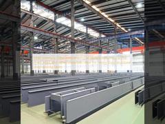 Hochintensitätsstahltechnische Werkstatt mit Q235B-Hauptstahl und anderen Materialien, ideal für schwere Bauarbeiten